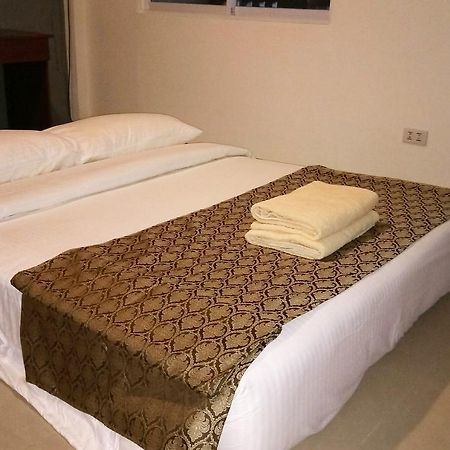 Conrada'S Place Hotel And Resort Panglao Kültér fotó