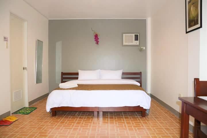 Conrada'S Place Hotel And Resort Panglao Kültér fotó
