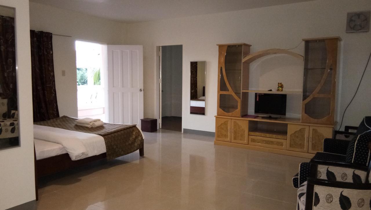 Conrada'S Place Hotel And Resort Panglao Kültér fotó