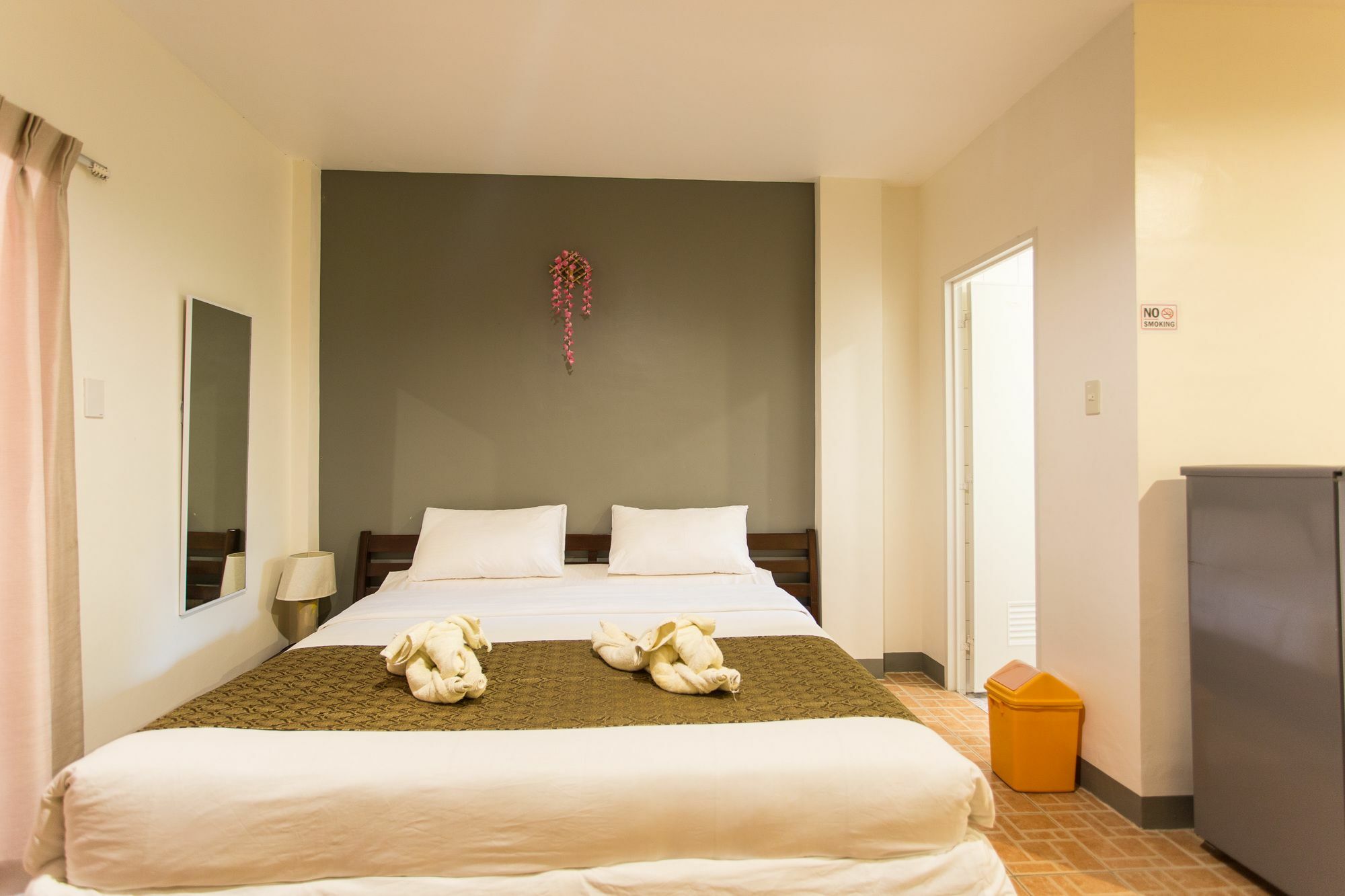 Conrada'S Place Hotel And Resort Panglao Kültér fotó